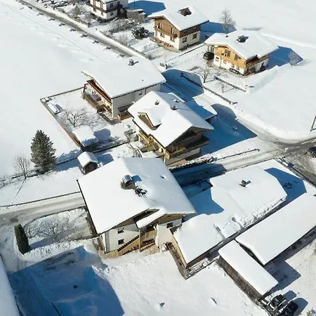 דירה In Wald Near Krimml Waterfalls וואלד אים פינצגאו